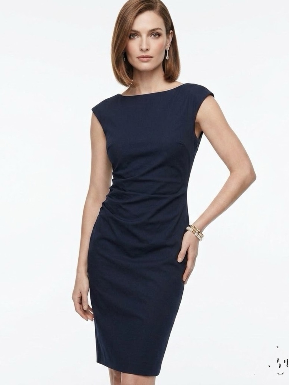 🌺 Diane von Furstenberg Black Short Sleeve Ruched Sheath Dress Size 4
